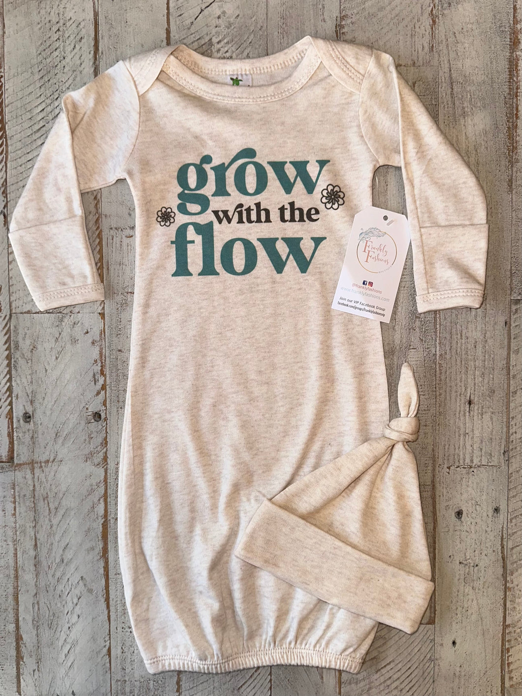 RTS 0/3M Grow with the Flow Baby Gown with Hat